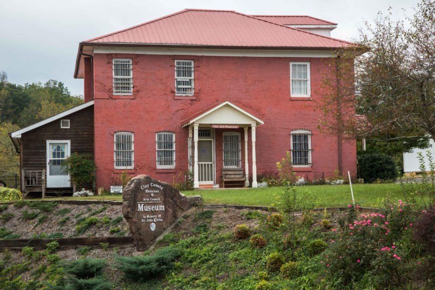 Old Jail Museum (Clay County Historical and Arts Museum)